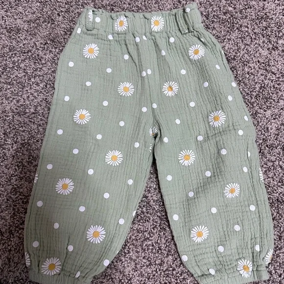 BABY BUNDLE - Picture 5 of 16